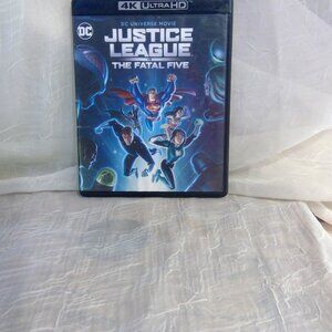 Justice League vs. The Fatal Five (4K Ultra HD DVD)